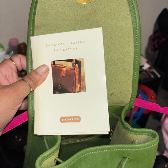 RARE Coach Leaf Green Vintage Leather Backpack - Picture 8 of 9